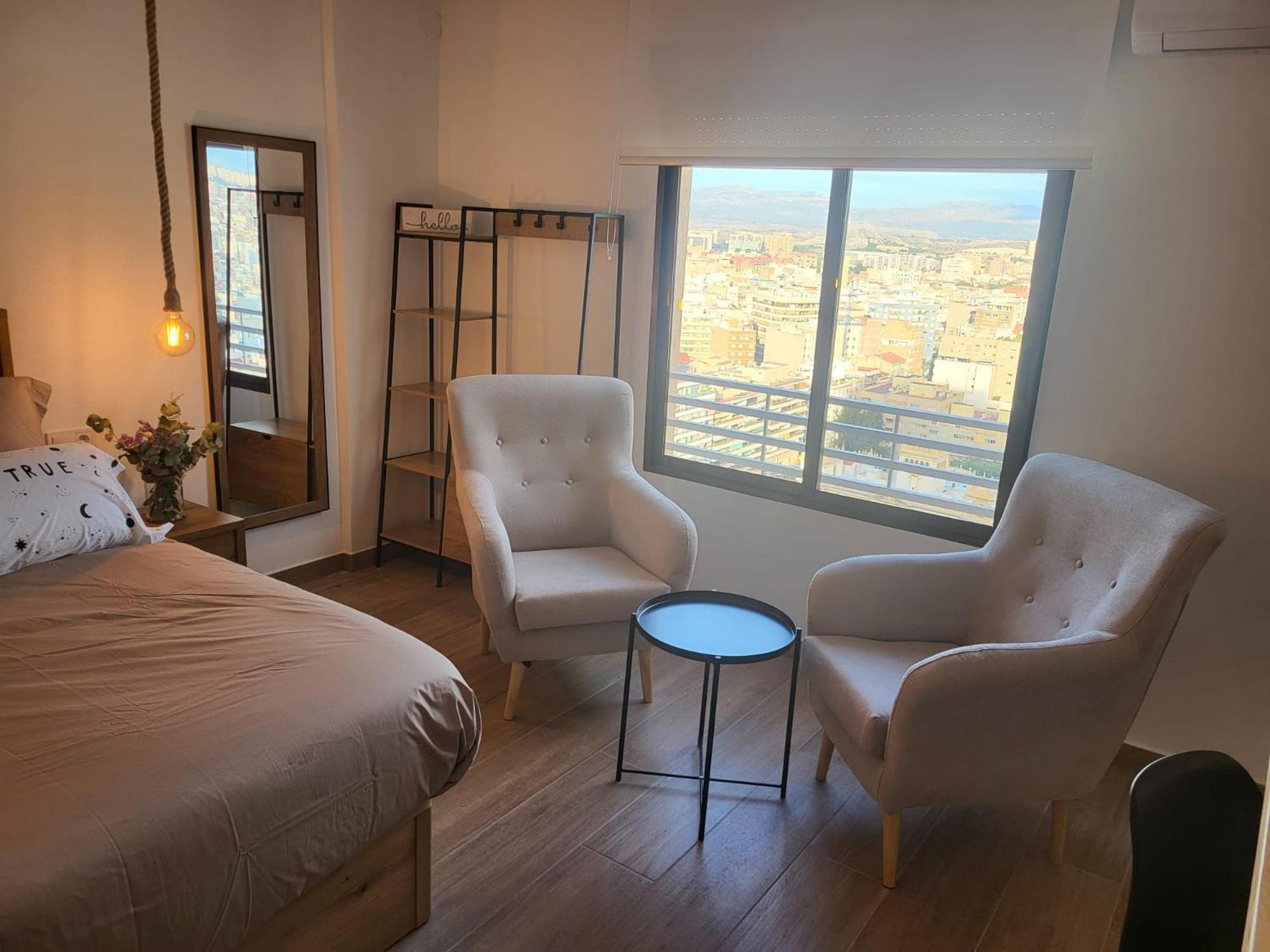 Charming Studio In The Center Of The City Apartamento Pleno Centro De Alicante Buitenkant foto